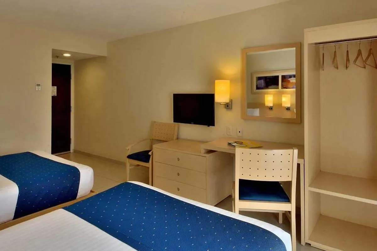 Hotel City Express By Marriott Playa Del Carmen