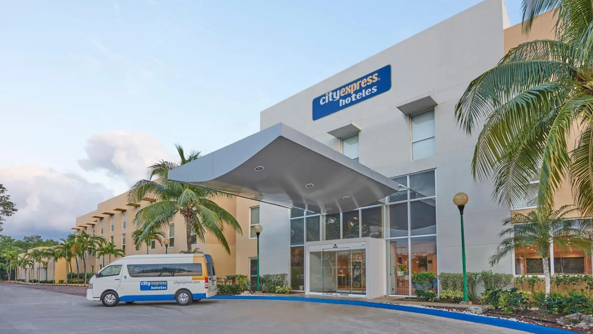 Hotel City Express By Marriott Playa Del Carmen
